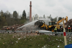 2014-04-11-brand-papierfabrik-macher-eddi-0020.jpg