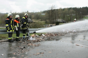 2014-04-11-brand-papierfabrik-macher-eddi-0033.jpg