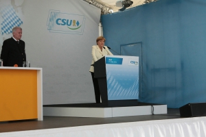 2014-05-21-angela-merkel-in-hof-eddi-0011.jpg