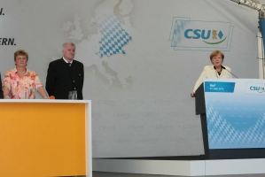 2014-05-21-angela-merkel-in-hof-eddi-0016.jpg