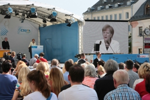 2014-05-21-angela-merkel-in-hof-eddi-0040.jpg