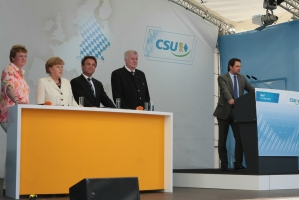 2014-05-21-angela-merkel-in-hof-eddi-0049.jpg