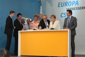 2014-05-21-angela-merkel-in-hof-eddi-0057.jpg