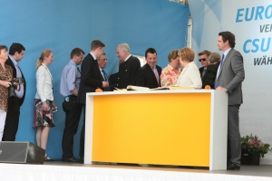 2014-05-21-angela-merkel-in-hof-eddi-0059.jpg