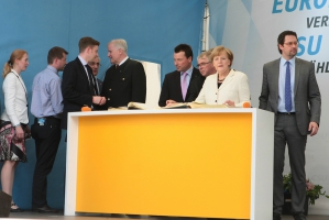 2014-05-21-angela-merkel-in-hof-eddi-0060.jpg