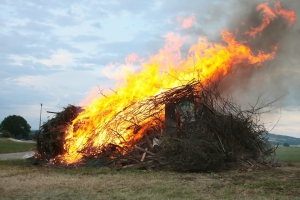 2014-06-24-eckersdorf-kanzfeuer-eddi-0008.jpg