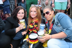 2014-06-26-bayreuth-public-viewing-eddi-0018.jpg