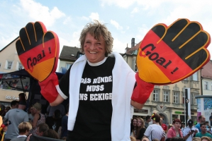 2014-06-26-bayreuth-public-viewing-eddi-0033.jpg