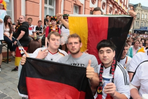 2014-06-26-bayreuth-public-viewing-eddi-0045.jpg