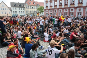 2014-06-26-bayreuth-public-viewing-eddi-0063.jpg