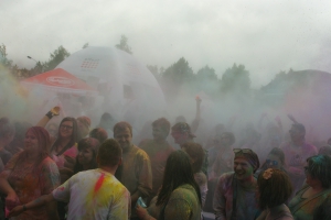 2014-06-29-holi-plauen-eric-0043.jpg