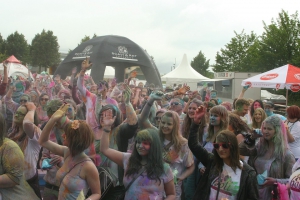 2014-06-29-holi-plauen-eric-0045.jpg