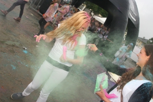 2014-06-29-holi-plauen-eric-0072.jpg