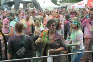 2014-06-29-holi-plauen-eric-0091.jpg