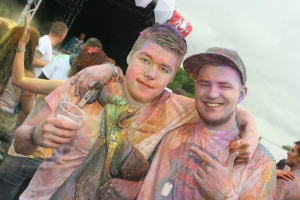 2014-06-29-holi-plauen-eric-0116.jpg