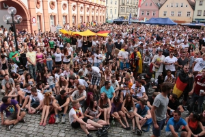 2014-07-04-bayreuth-public-viewing-eddi-0003.jpg