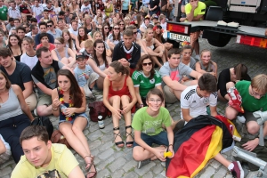 2014-07-04-bayreuth-public-viewing-eddi-0022.jpg