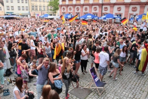 2014-07-04-bayreuth-public-viewing-eddi-0120.jpg