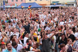 2014-07-04-bayreuth-public-viewing-eddi-0124.jpg