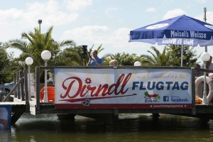 2014-07-12-dirndl-flugtag-eddi-0001.jpg