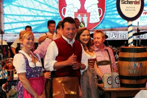 2014-07-25-volksfest-hof-robin-0002.jpg