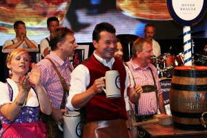 2014-07-25-volksfest-hof-robin-0016.jpg