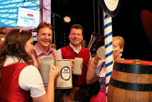 2014-07-25-volksfest-hof-robin-0025.jpg