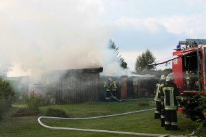 2014-09-09-brand-issigau-schuppen-eddi-0005.jpg