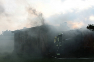 2014-09-09-brand-issigau-schuppen-eddi-0019.jpg