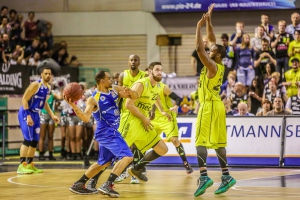 2015-04-19-medibayreuthbasketballloewenbraunschweig-christian-0087.jpg