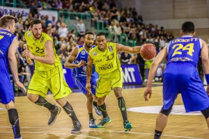 2015-04-19-medibayreuthbasketballloewenbraunschweig-christian-0094.jpg