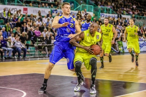 2015-04-19-medibayreuthbasketballloewenbraunschweig-christian-0135.jpg