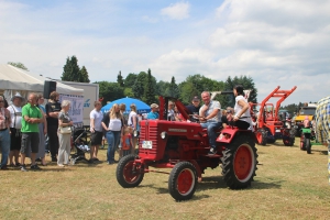 2015-06-14-traktorfest-reitzenstein-markus-0076.jpg