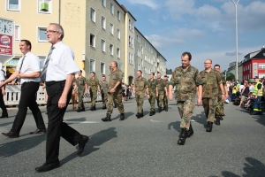 2015-07-24-volksfestumzug-bieranstich-eddi-0014.jpg