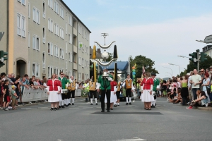 2015-07-24-volksfestumzug-bieranstich-eddi-0122.jpg