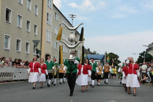 2015-07-24-volksfestumzug-bieranstich-eddi-0123.jpg