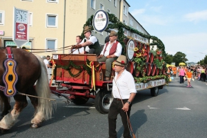 2015-07-24-volksfestumzug-bieranstich-eddi-0253.jpg