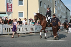 2015-07-24-volksfestumzug-bieranstich-eddi-0393.jpg