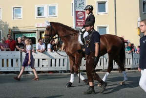 2015-07-24-volksfestumzug-bieranstich-eddi-0394.jpg