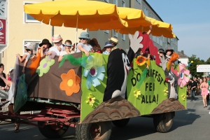 2015-07-24-volksfestumzug-bieranstich-eddi-0475.jpg