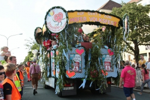 2015-07-24-volksfestumzug-bieranstich-eddi-0518.jpg