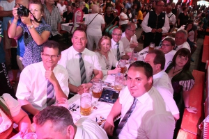 2015-07-24-volksfestumzug-bieranstich-eddi-0532.jpg