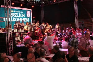 2015-07-24-volksfestumzug-bieranstich-eddi-0563.jpg