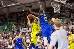 2015-10-07-medibayreuthbasketballloewenbraunschweig-christian-0034.jpg