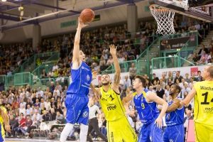 2015-10-07-medibayreuthbasketballloewenbraunschweig-christian-0045.jpg