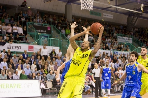 2015-10-07-medibayreuthbasketballloewenbraunschweig-christian-0099.jpg