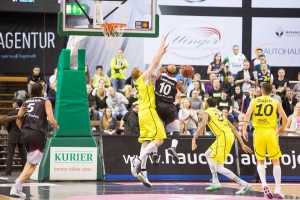 2015-11-14-medibayreuthtelekombasketsbonn-christian-0019.jpg