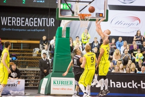 2015-11-14-medibayreuthtelekombasketsbonn-christian-0045.jpg