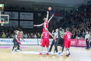 2016-04-24-medibayreuthsoliverbaskets-christian-0012.jpg