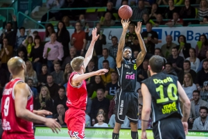 2016-04-24-medibayreuthsoliverbaskets-christian-0022.jpg